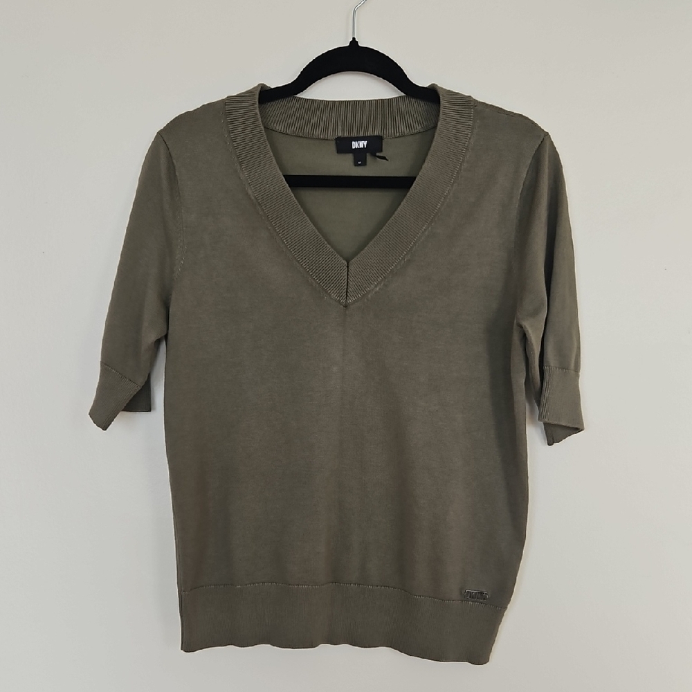DKNY Olive Knit V-Neck Sweater Size M
